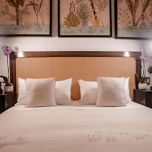 Habitación Clásica con Cama King